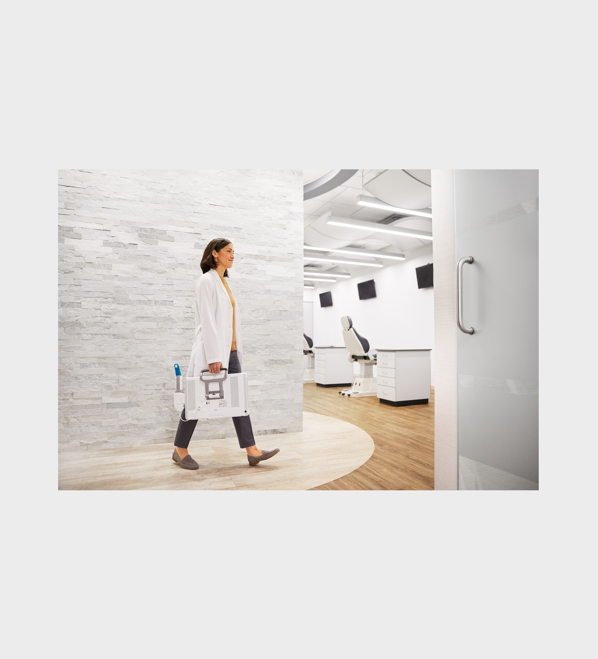 Try before you buy an iTero™ Element 5D Plus mobile scanner – iTero Store